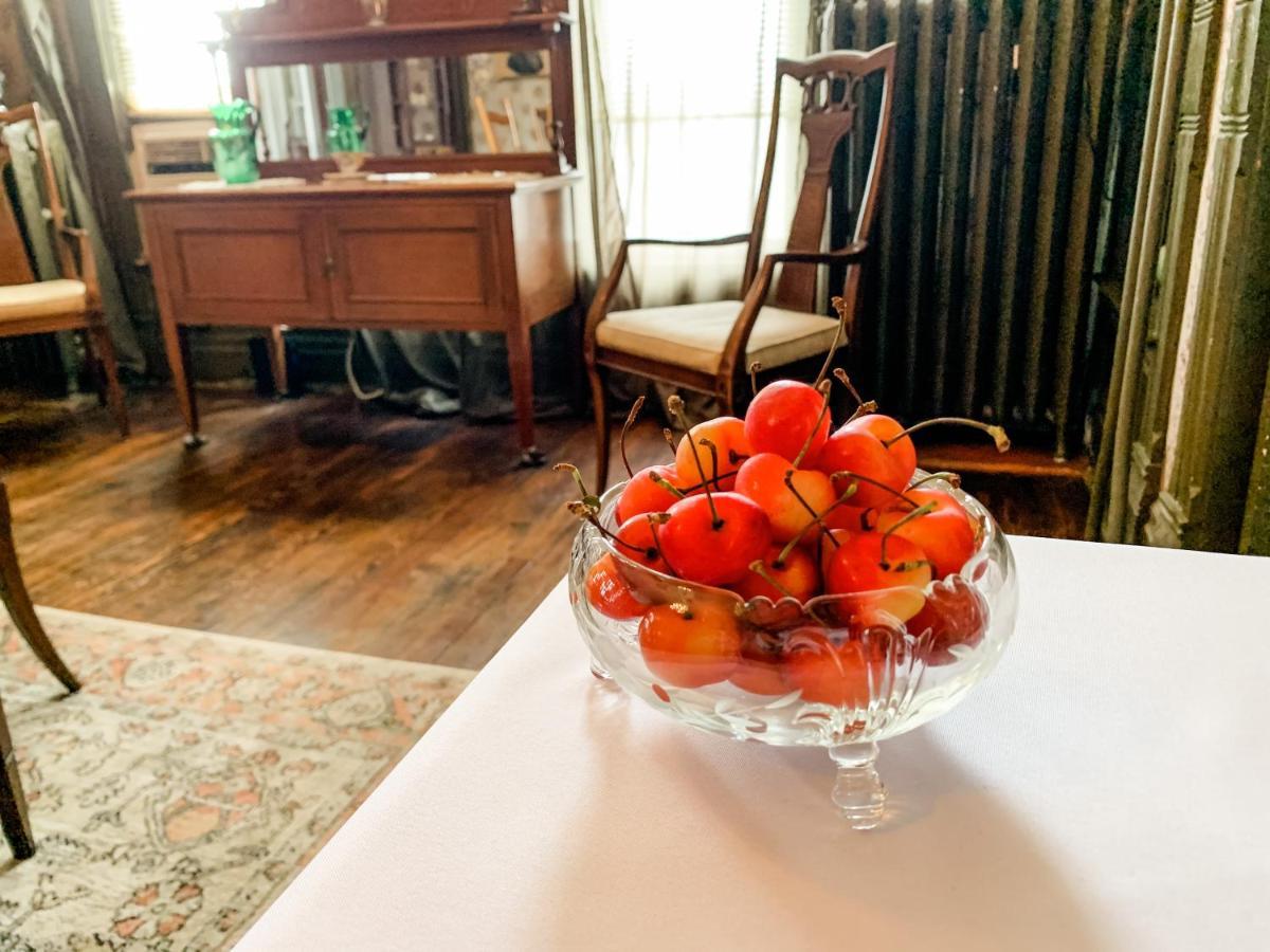 The Victorian On Main Bed and Breakfast Fairfield Εξωτερικό φωτογραφία